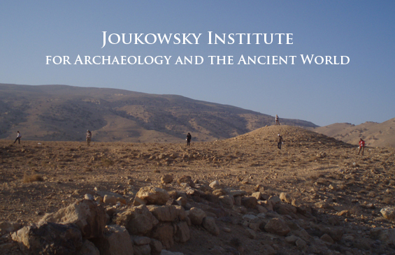 http://www.brown.edu/Departments/Joukowsky_Institute/pictures/Slideshow/Petra-Survey4.jpg