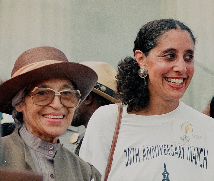 Lani Guinier posing with Rosa Parks 