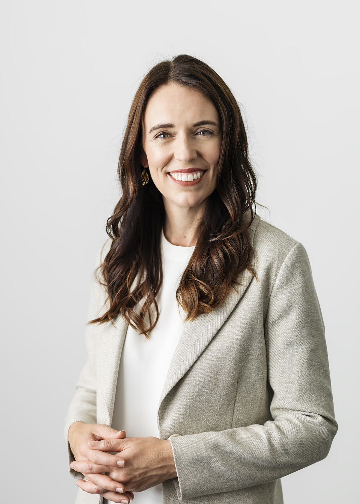 Headshot of Jacinda Ardern