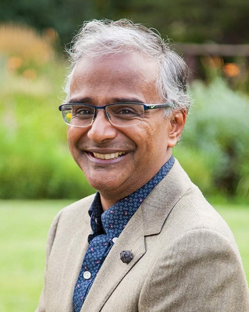 Portrait of Suresh Venkatasubramanian