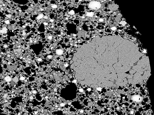 Close-up of chondrules (black and white)