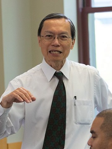 Ken Wong teaching