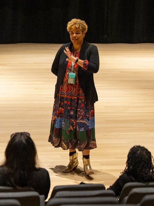 Avery Willis Hoffman speaking to a seated audience