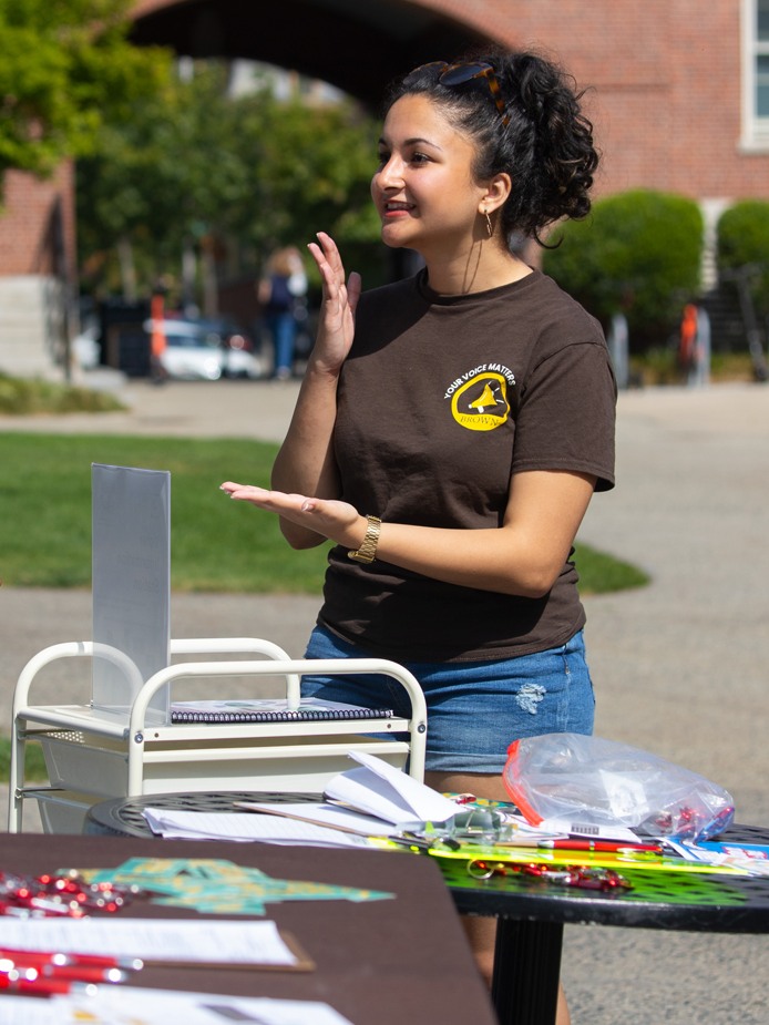 Rosie Shultz preps for the voter registration drive