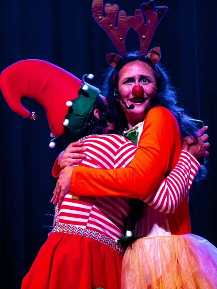 marielle buxbaum performs in christmas play