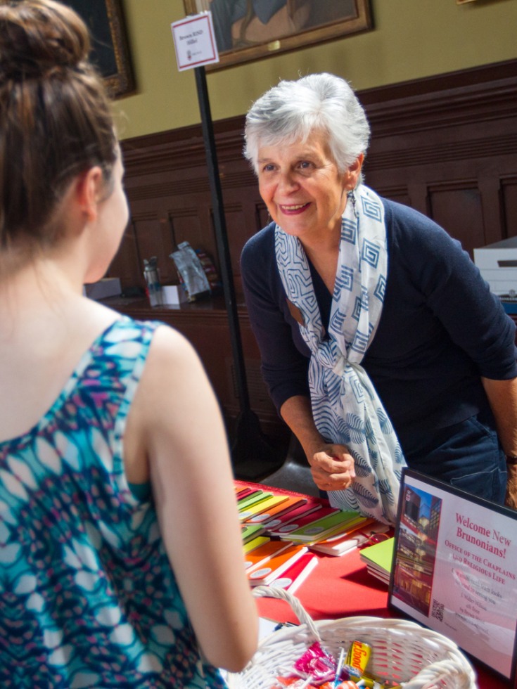 Janet Cooper Nelson introduces herself to new students