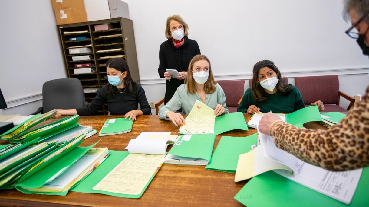 Uncovering an epidemic: Student journalists and data scientists chronicle Rhode Island’s opioid crisis