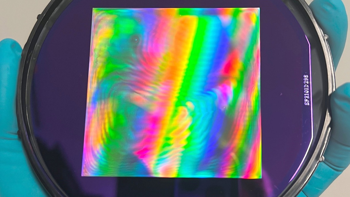 Researchers develop new design and fabrication method to make lightsails for interstellar travel Researchers develop new design and fabrication method to make lightsails for interstellar travel