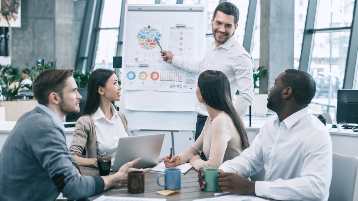 Brown launches new master’s degree programs in management, organizational leadership