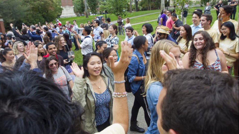 Students high-fiving 