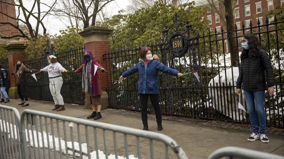 Students during Van Wickle Gates Walkthrough