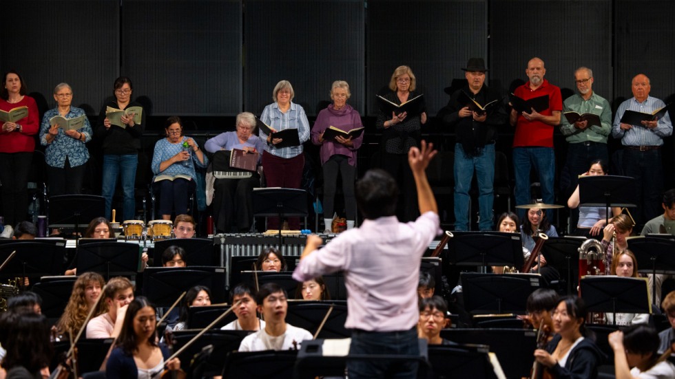 Orchestra and chorus rehearsals in The Lindemann