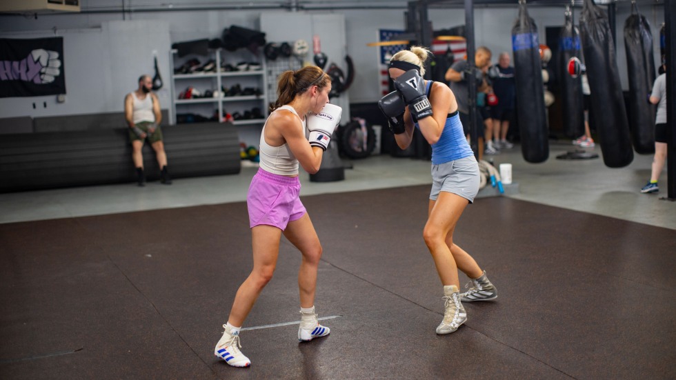 Hannah Doyle sparring