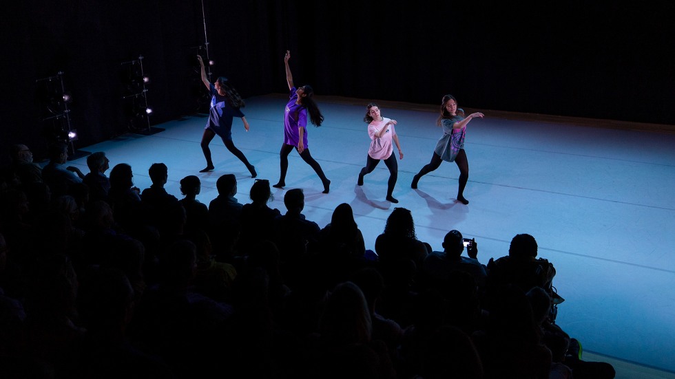 dance showcase four dancers