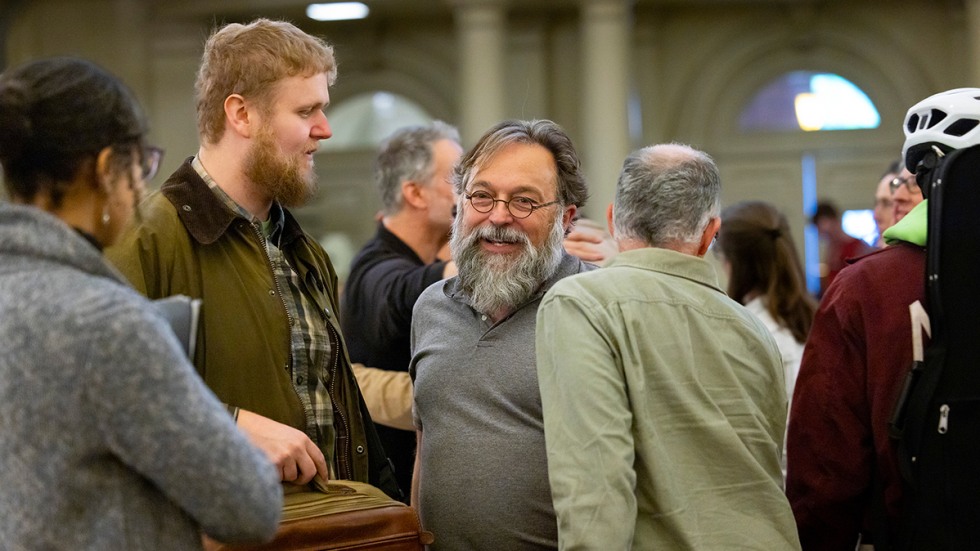 Fred Jodry speaks with alumni