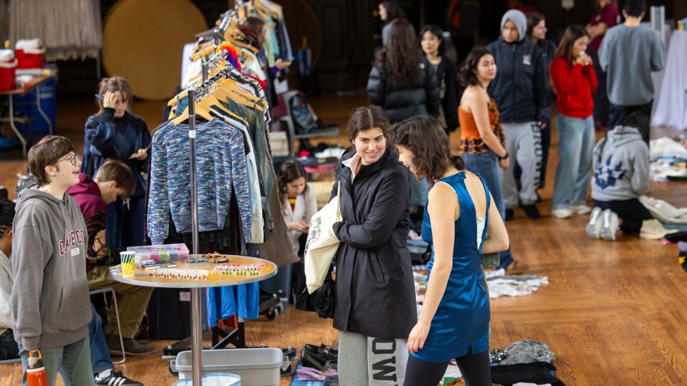 Students take a look around Senior Swap