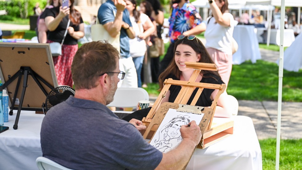 caricature artist
