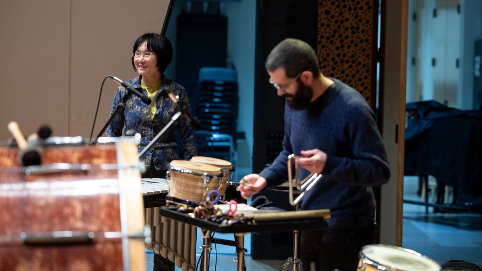 Wang Lu with guest percussionist
