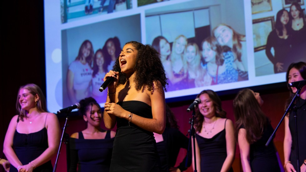 a cappella group 