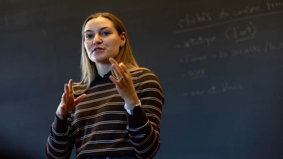 Chanelle Dupuis teaching French 