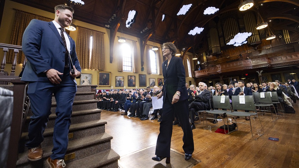 Paxson approaching stage