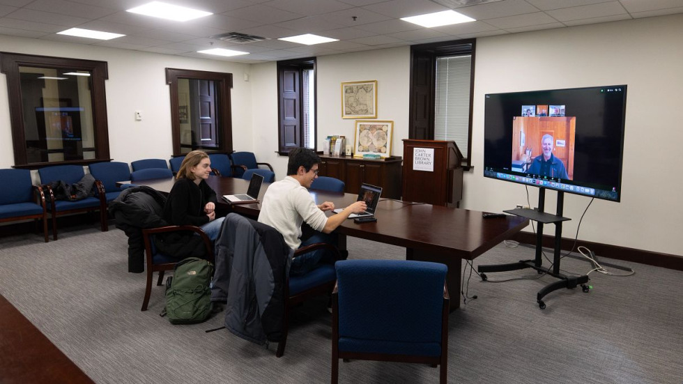 Students conduct interview on Zoom 