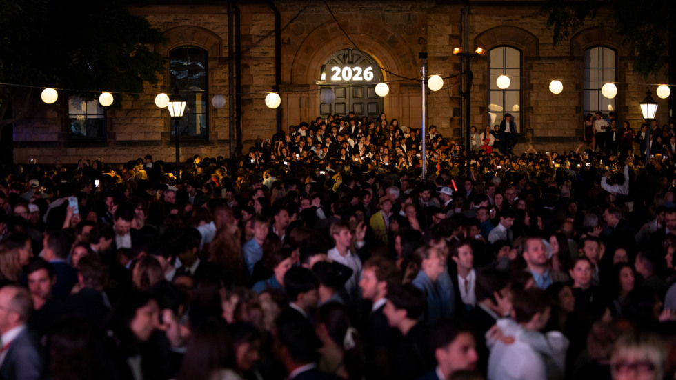 College Green packed with thousands of guests for Campus Dance
