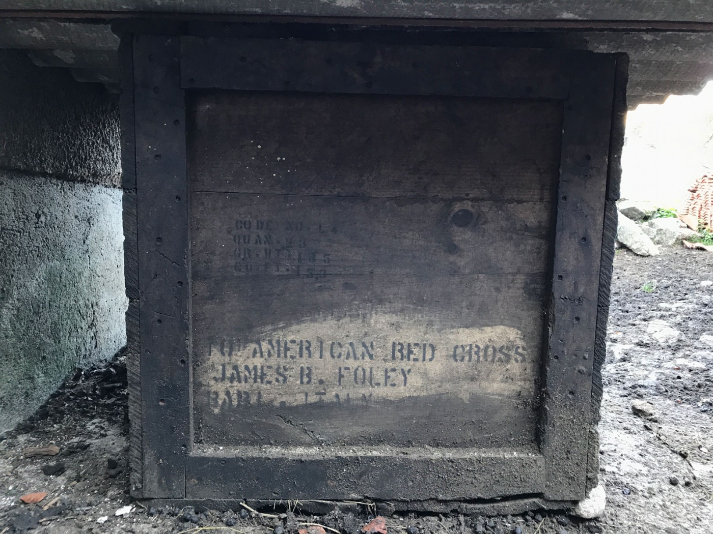 dirty box cleaned to show text:
