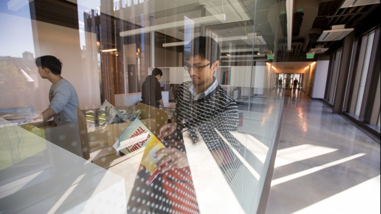 Let the movein begin Engineering Research Center opens its doors